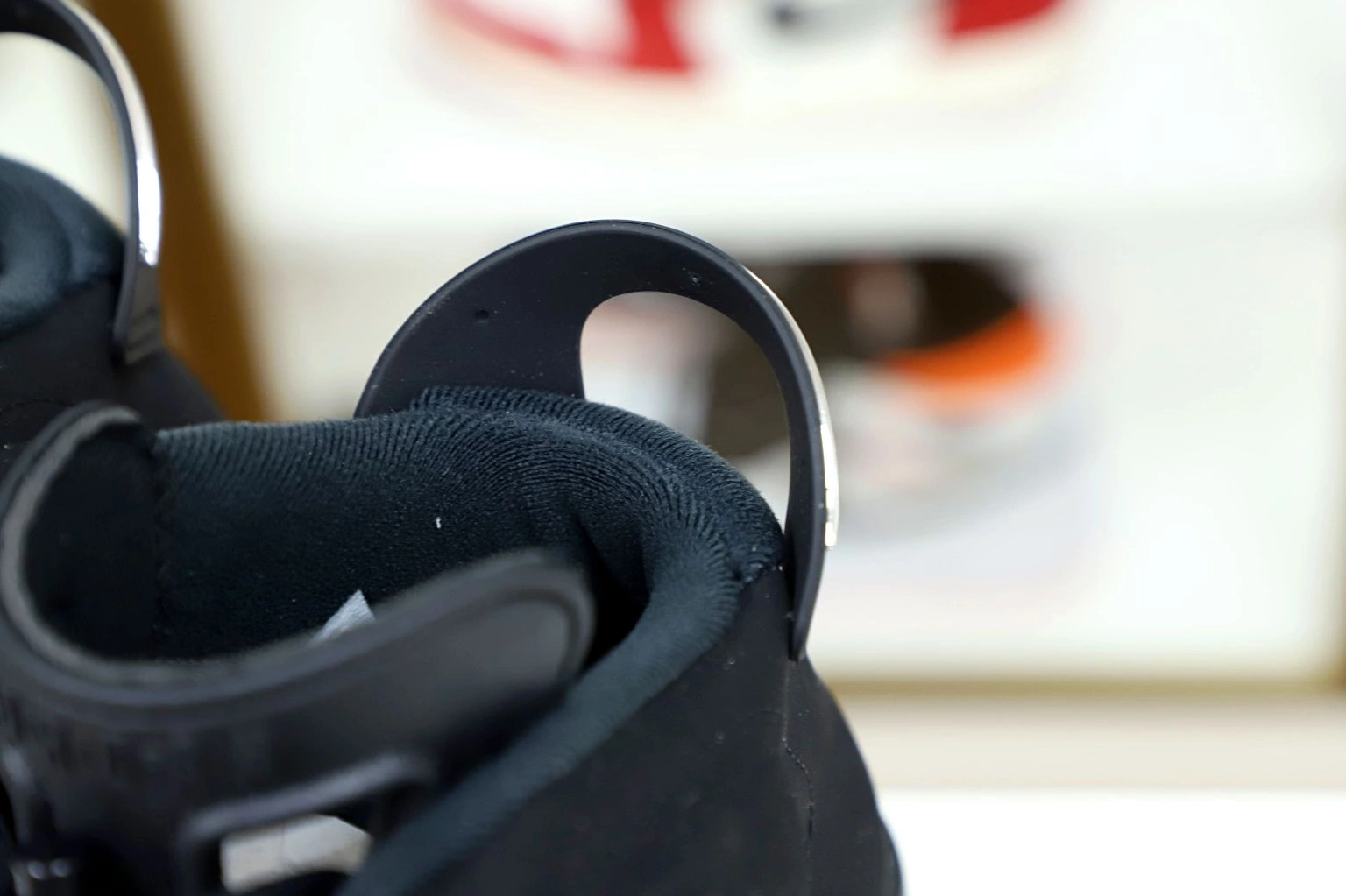 JORDAN AIR 6 CHROME 0201